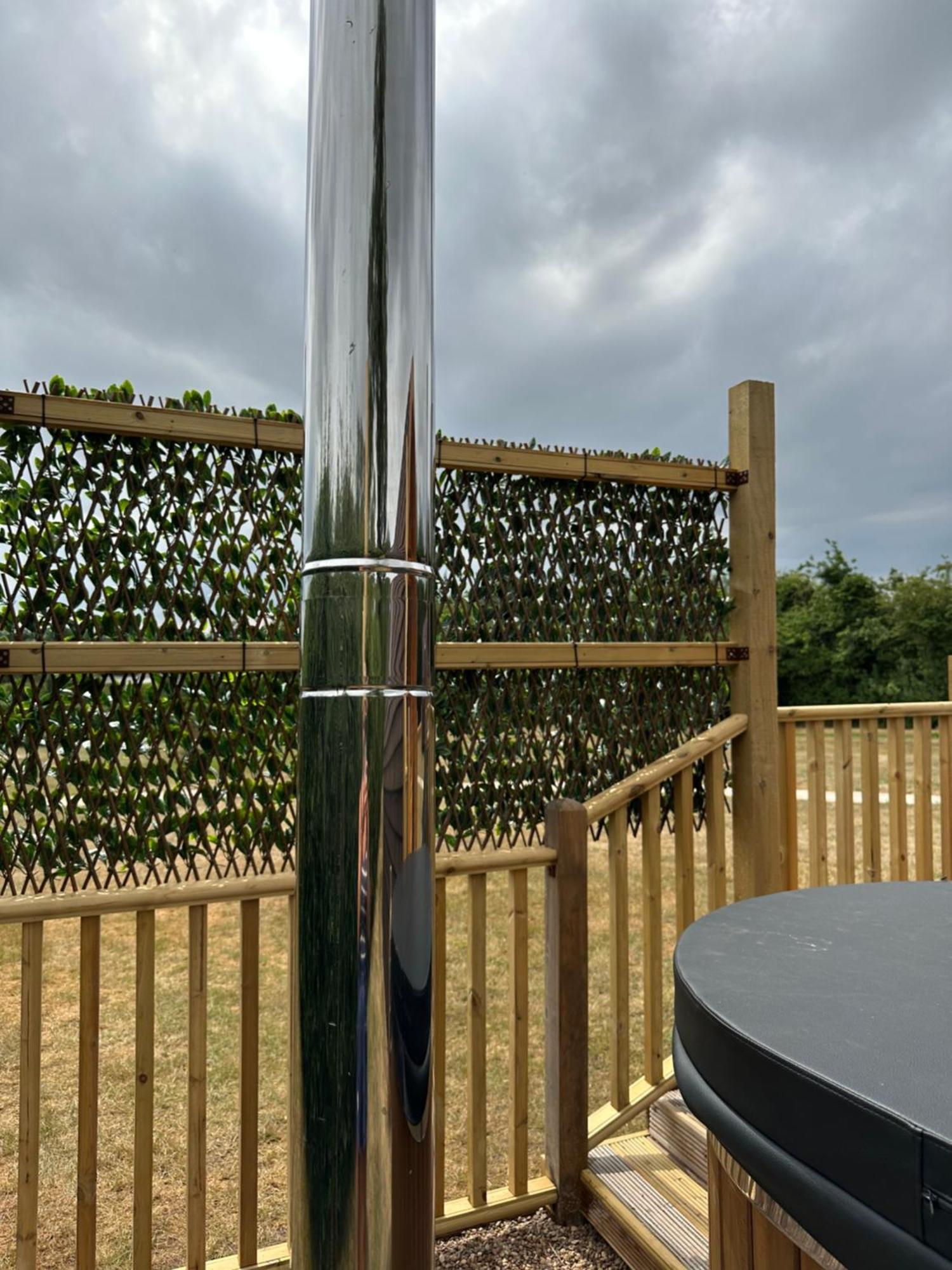 Campsite Retreat Glamping Pods 2*